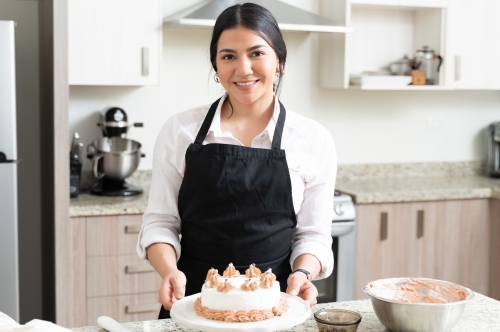 10 REASONS FOR THE RISE OF HOMEBAKERS
