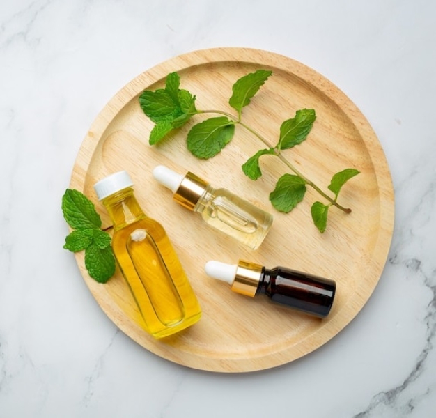 Mentha Piperita Oil (Peppermint Oil)