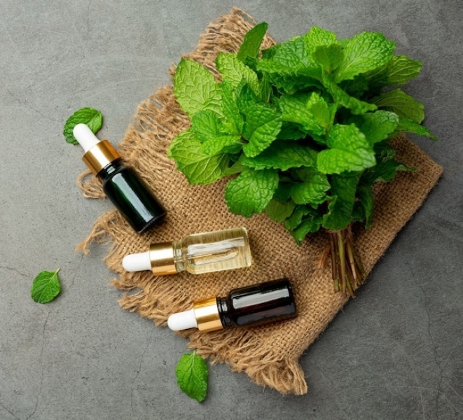 Mentha Piperita Oil (Peppermint Oil)
